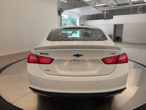 Used 2022 Chevrolet Malibu RS FWD image 4