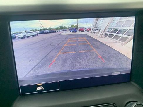 Used 2023 GMC Acadia SLT AWD/4WD image 14