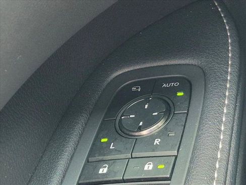 Used 2025 Lexus RX 350 Premium w/ Accessory Package (Z1) FWD image 13