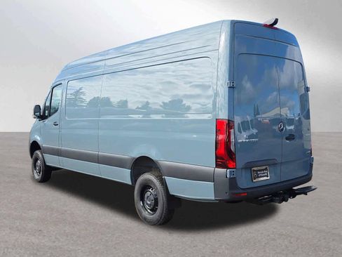 New 2026 Mercedes-Benz Sprinter 2500 image 5