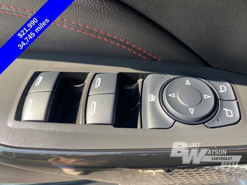 Used 2025 Chevrolet Trax RS w/ Driver Confidence Package FWD image 14