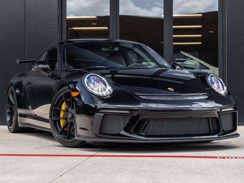 Certified 2018 Porsche 911 GT3 RWD image 6