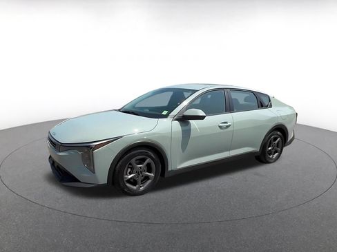 Used 2025 Kia K4 FWD image 8