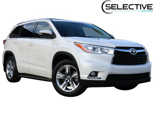 Used 2016 Toyota Highlander Limited image 1