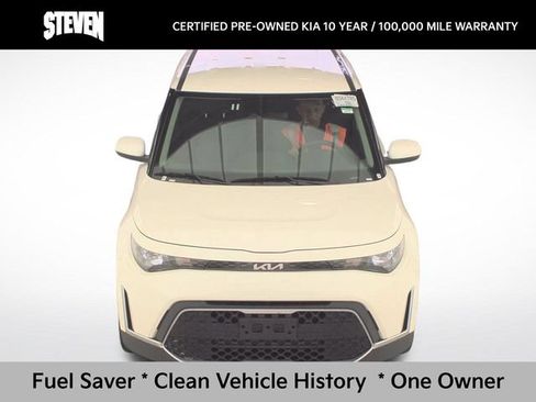 Used 2025 Kia Soul LX w/ LX Technology Package FWD image 2