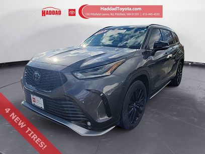 Certified 2024 Toyota Highlander XSE