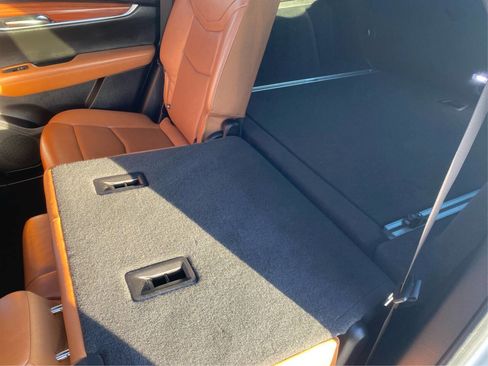 Used 2020 Cadillac XT5 Premium Luxury image 41