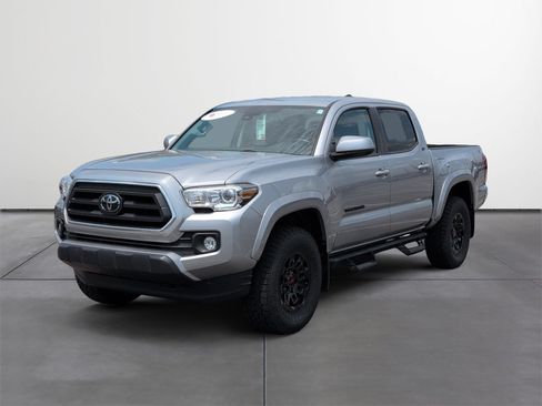 Certified 2021 Toyota Tacoma SR5 RWD image 2