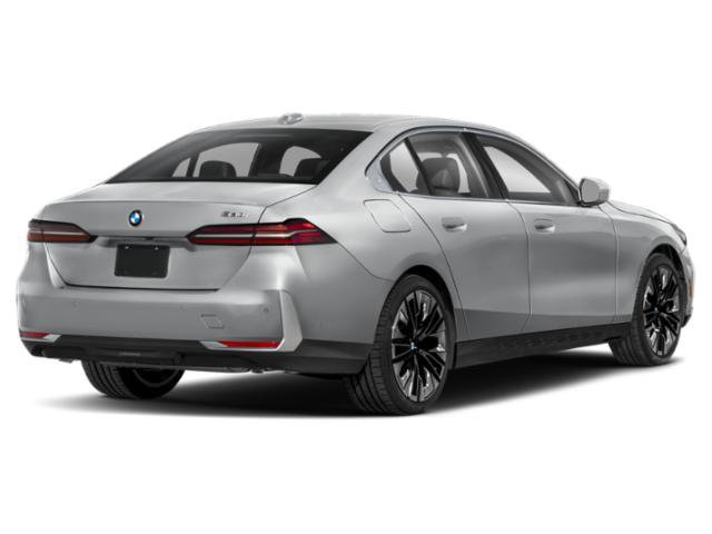 Used 2024 BMW 530i w/ Premium Package RWD image 5