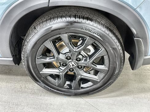 Certified 2025 Honda HR-V Sport image 10