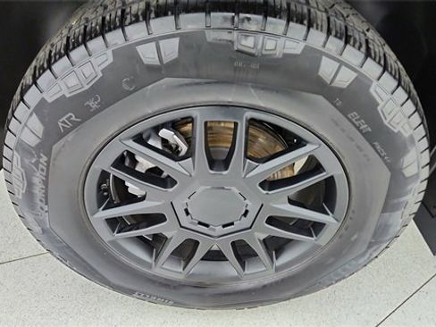 Used 2024 Tesla Cybertruck AWD Crew Cab image 53