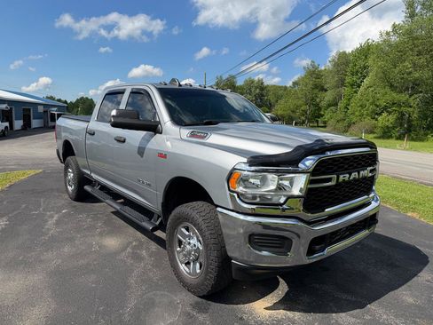Used 2021 RAM 2500 Tradesman AWD/4WD image 3