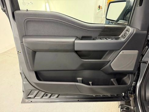 New 2025 Ford F150 Lariat w/ Equipment Group 501A Mid image 13