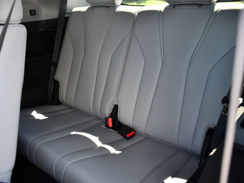 Used 2023 Acura MDX SH-AWD w/ Advance Package image 18