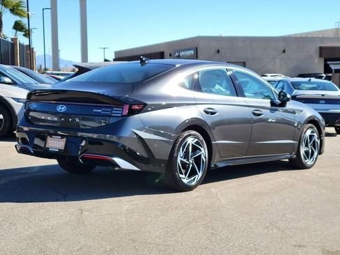 New 2026 Hyundai Sonata SEL image 2
