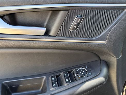 Used 2023 Ford Edge SEL w/ Convenience Package AWD/4WD image 16