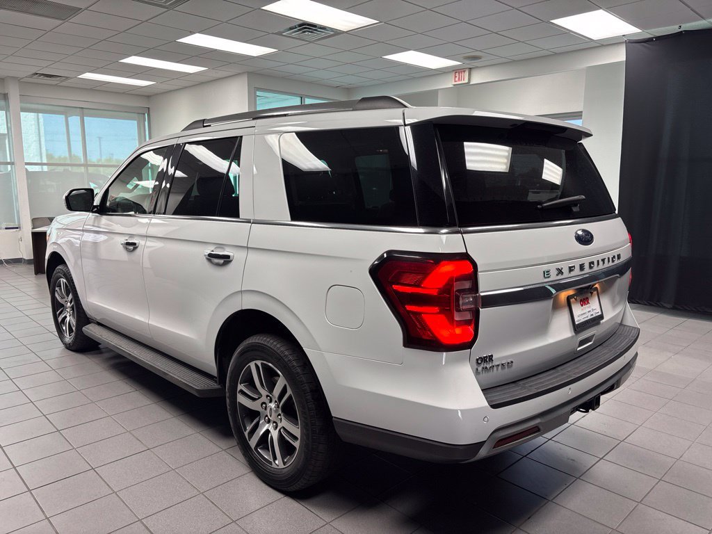 Used 2024 Ford Expedition Limited RWD image 7