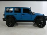 Used 2016 Jeep Wrangler Unlimited Rubicon w/ Connectivity Group image 4