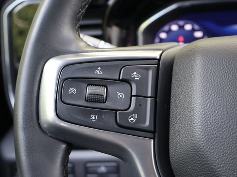 Used 2023 Chevrolet Silverado 1500 LT AWD/4WD image 29