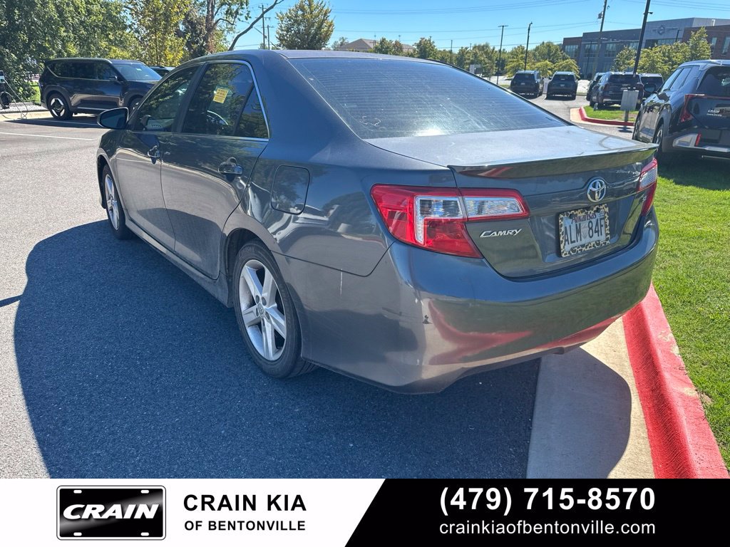 Used 2012 Toyota Camry SE FWD image 4