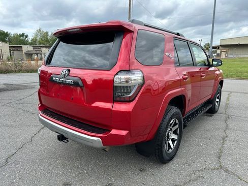 Used 2024 Toyota 4Runner TRD Off-Road Premium image 6