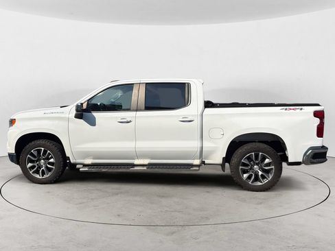 Used 2024 Chevrolet Silverado 1500 LT AWD/4WD image 6