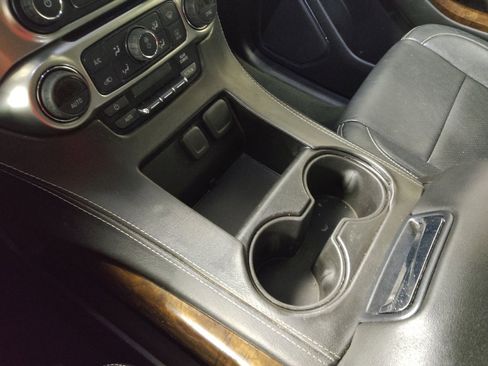 Used 2015 Chevrolet Tahoe LS RWD image 26