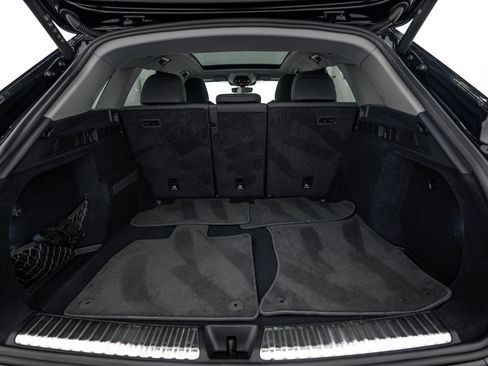 Used 2025 Audi Q5 Premium Plus w/ Premium Plus AWD/4WD image 21
