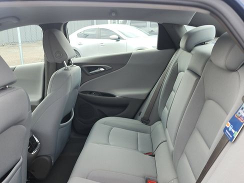Used 2022 Chevrolet Malibu LT FWD image 12