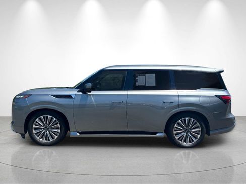 Used 2025 INFINITI QX80 Sensory AWD/4WD image 2