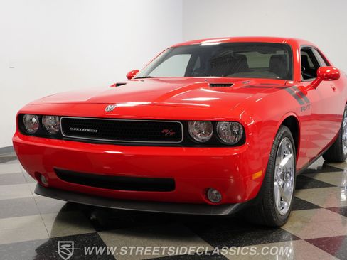 Used 2009 Dodge Challenger R/T RWD image 19