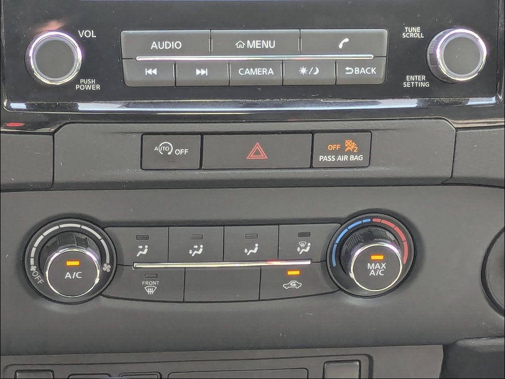 Used 2023 Nissan Frontier SV w/ Midnight Edition Package RWD image 25