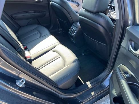 Used 2020 Kia Optima Premium FWD image 15