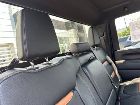 Used 2023 GMC Sierra 2500 AT4 AWD/4WD image 17