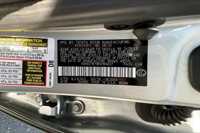 Used 2024 Lexus ES 350 w/ Premium Package FWD image 4