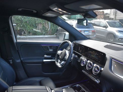 Used 2022 Mercedes-Benz GLA 35 AMG 4MATIC image 23
