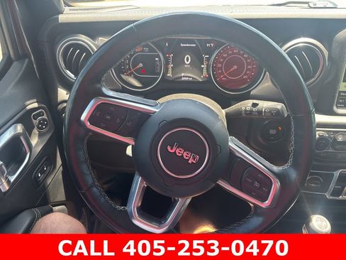 Used 2021 Jeep Wrangler Unlimited Sahara AWD/4WD image 13