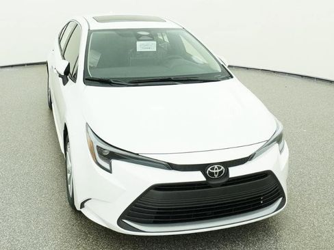 New 2026 Toyota Corolla XLE FWD image 10