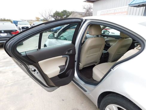 Used 2016 Buick Regal Premium image 23