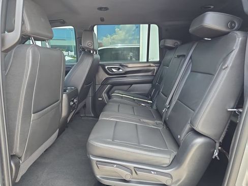 Certified 2024 Chevrolet Suburban LT AWD/4WD image 15
