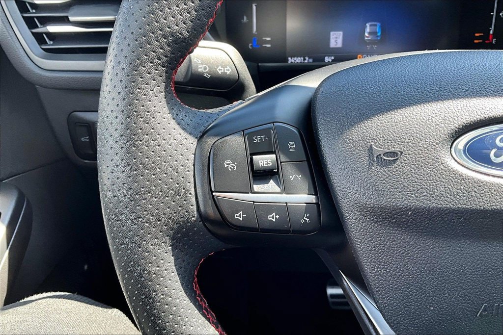 Used 2024 Ford Escape ST-Line w/ Tech Pack #1 AWD/4WD image 17