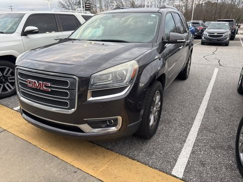 Used 2014 GMC Acadia SLT image 3