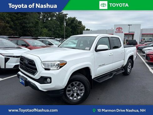 Certified 2019 Toyota Tacoma SR5 AWD/4WD image 1