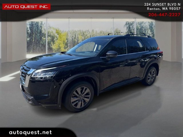 Used 2022 Nissan Pathfinder SV FWD image 1