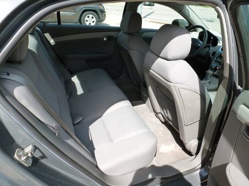 Used 2009 Chevrolet Malibu Hybrid FWD image 12
