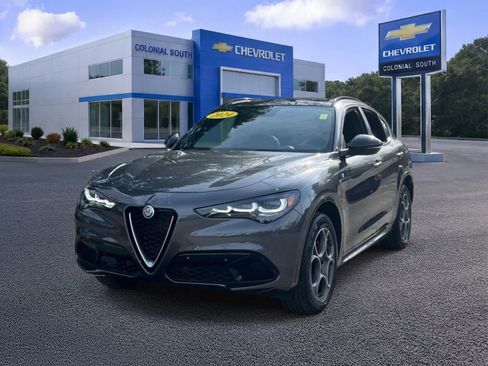Used 2024 Alfa Romeo Stelvio Ti AWD/4WD image 1