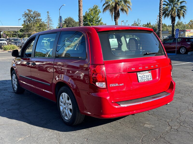 Used 2013 Dodge Grand Caravan American Value Package FWD image 6