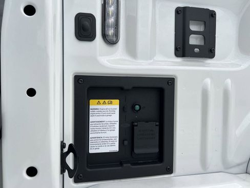 New 2025 Ford F150 Lariat w/ Equipment Group 502A High image 54