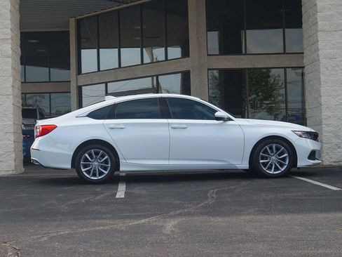 Used 2021 Honda Accord LX image 2