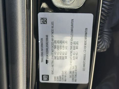 Used 2025 GMC Yukon Denali w/ Denali Reserve Package AWD/4WD image 32